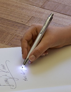 Olovka sa svetlom
