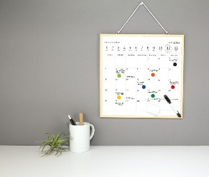 Kalendar-bela tabla